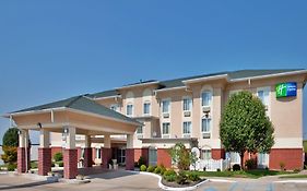 Holiday Inn Express Boonville By Ihg